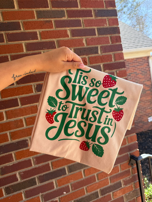 Trust in Jesus tee