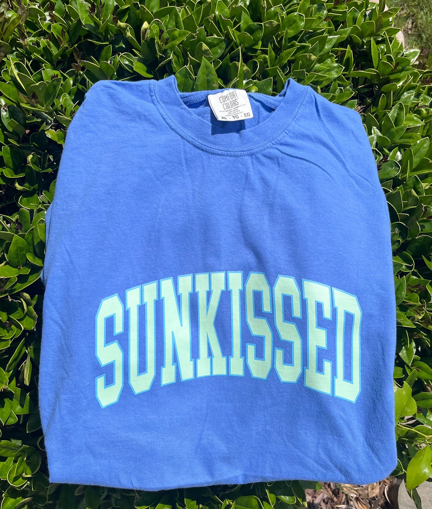 Sunkissed tee